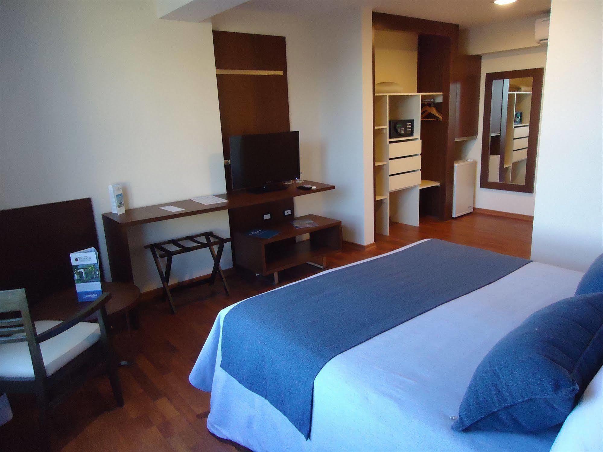 Puerto Amarras Hotel & Suites サンタフェ エクステリア 写真